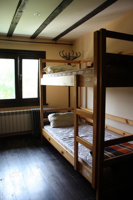 Hikers Hostel ヴェリコ・タルノヴォ 部屋 写真